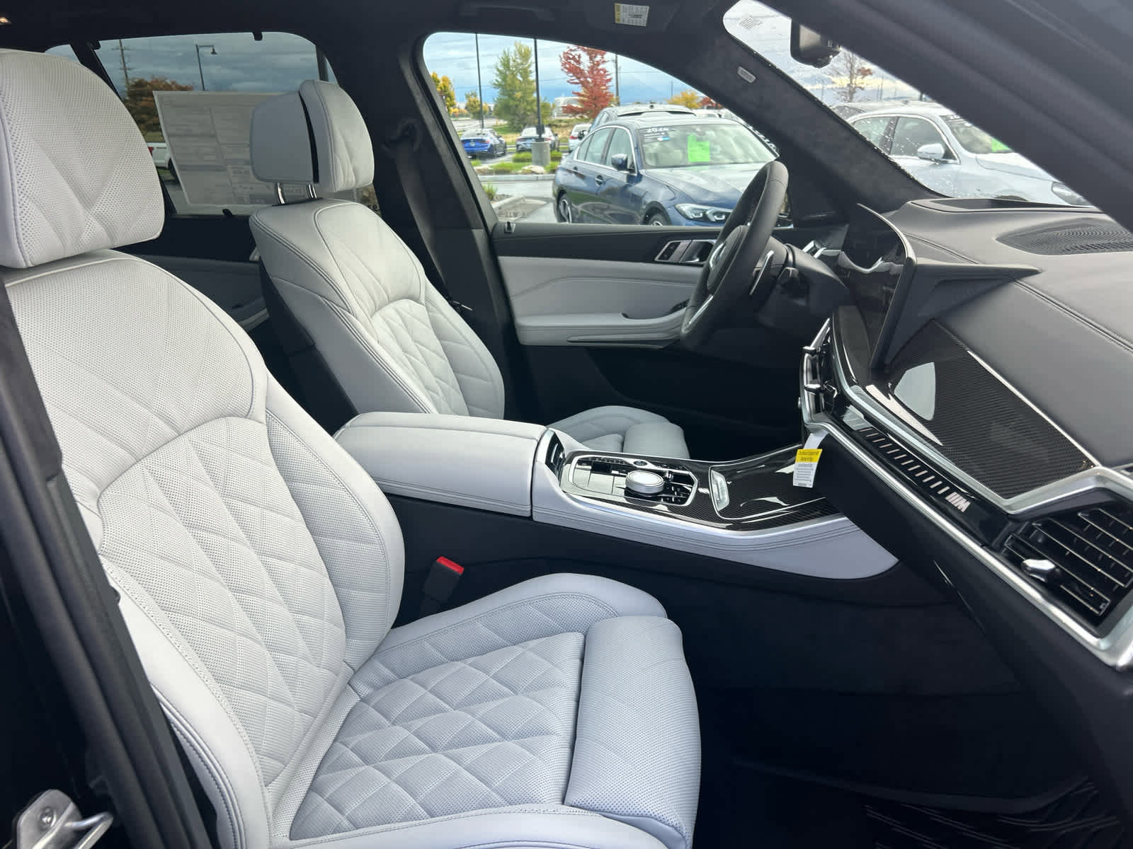 Used 2026 BMW X5 M60i image 16