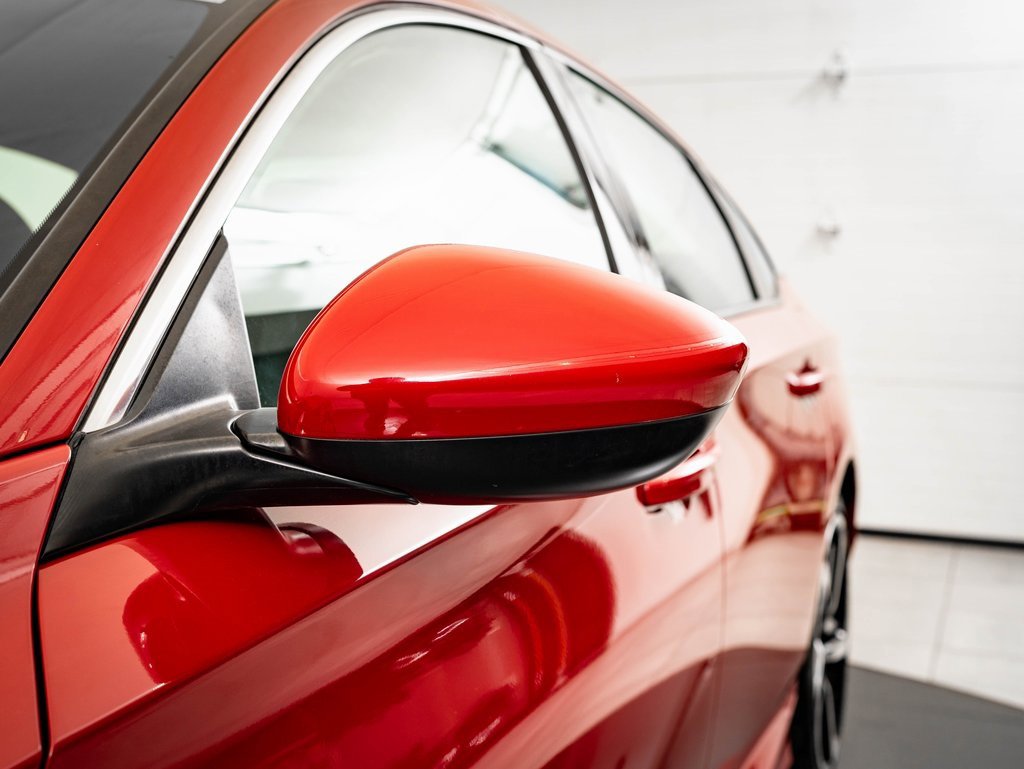 Used 2018 Honda Accord Sport image 13