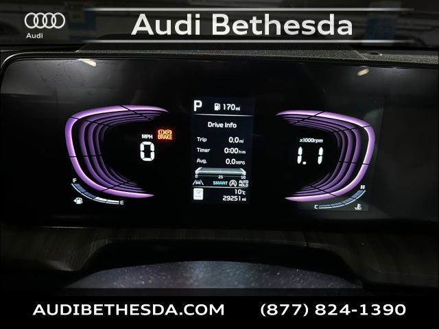 Used 2023 Kia Telluride EX w/ EX Captain's Chair Package image 17