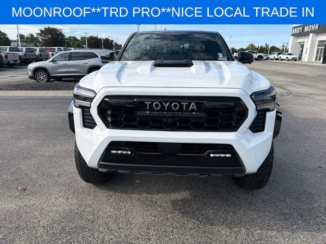Used 2024 Toyota Tacoma TRD Pro AWD/4WD image 4
