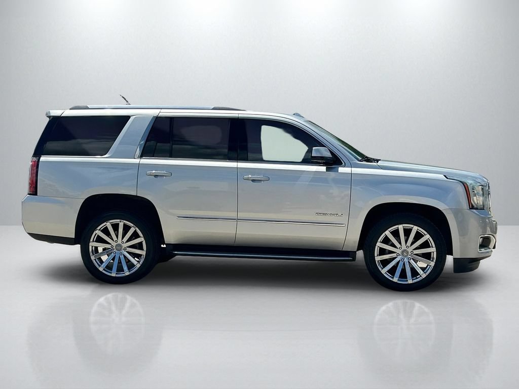 Used 2017 GMC Yukon Denali RWD image 4