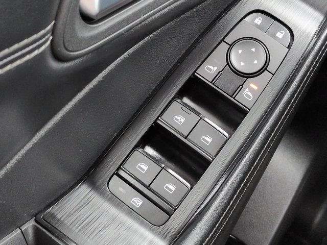 Used 2025 Nissan Rogue SV w/ SV Premium Package FWD image 24