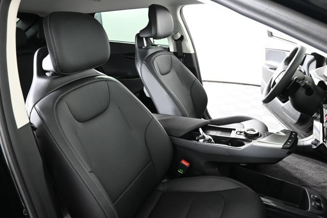 New 2025 Kia EV6 Wind image 19