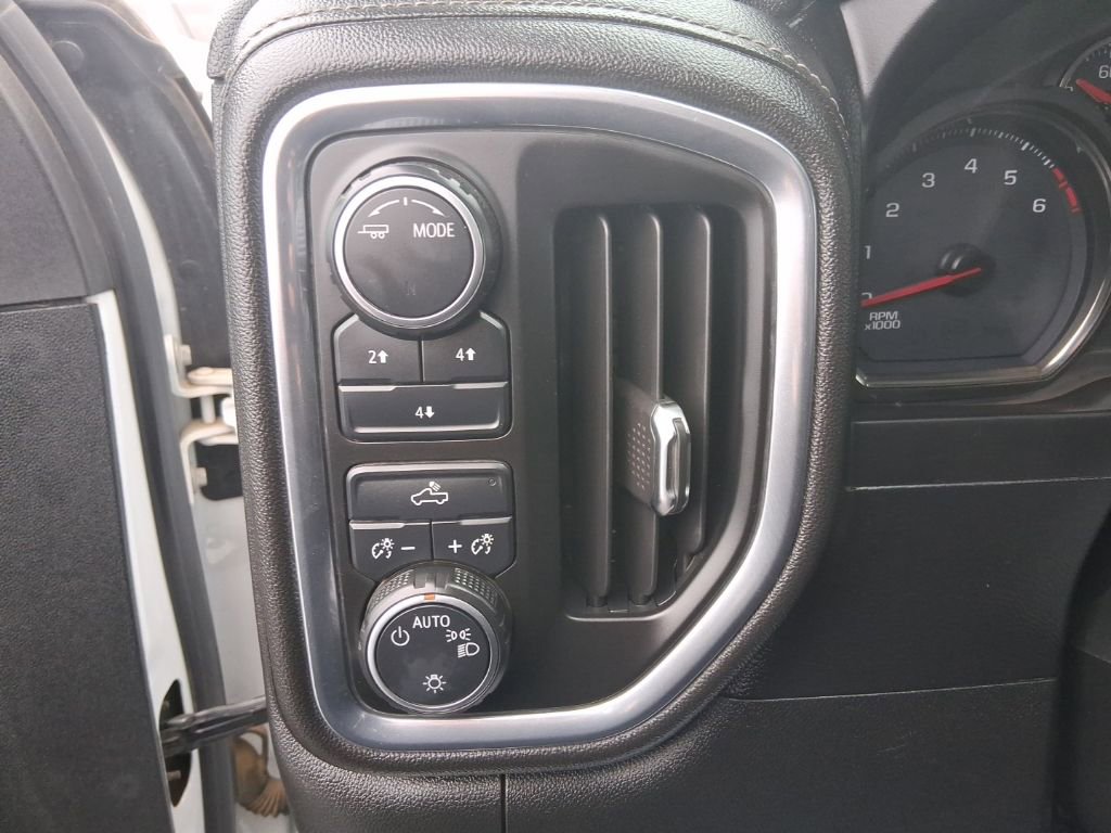 Used 2020 Chevrolet Silverado 2500 LT image 19