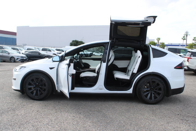 Used 2024 Tesla Model X AWD/4WD image 7
