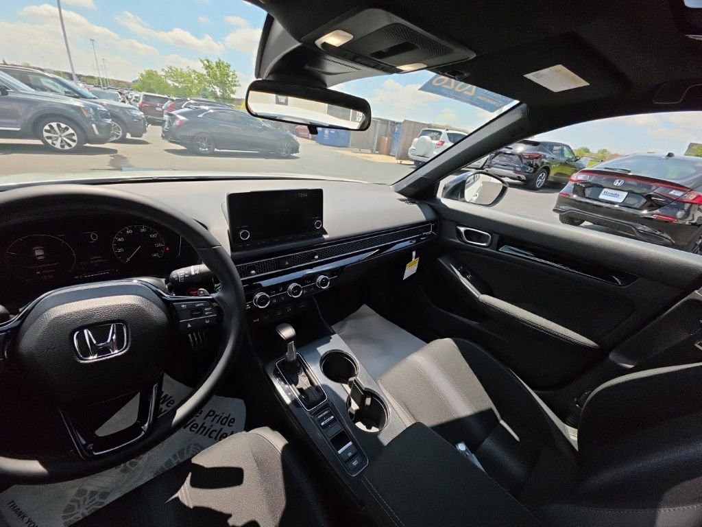 Used 2026 Honda Civic Sport image 28