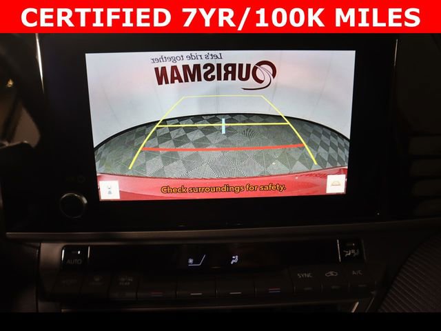 Used 2025 Toyota Camry SE FWD image 28