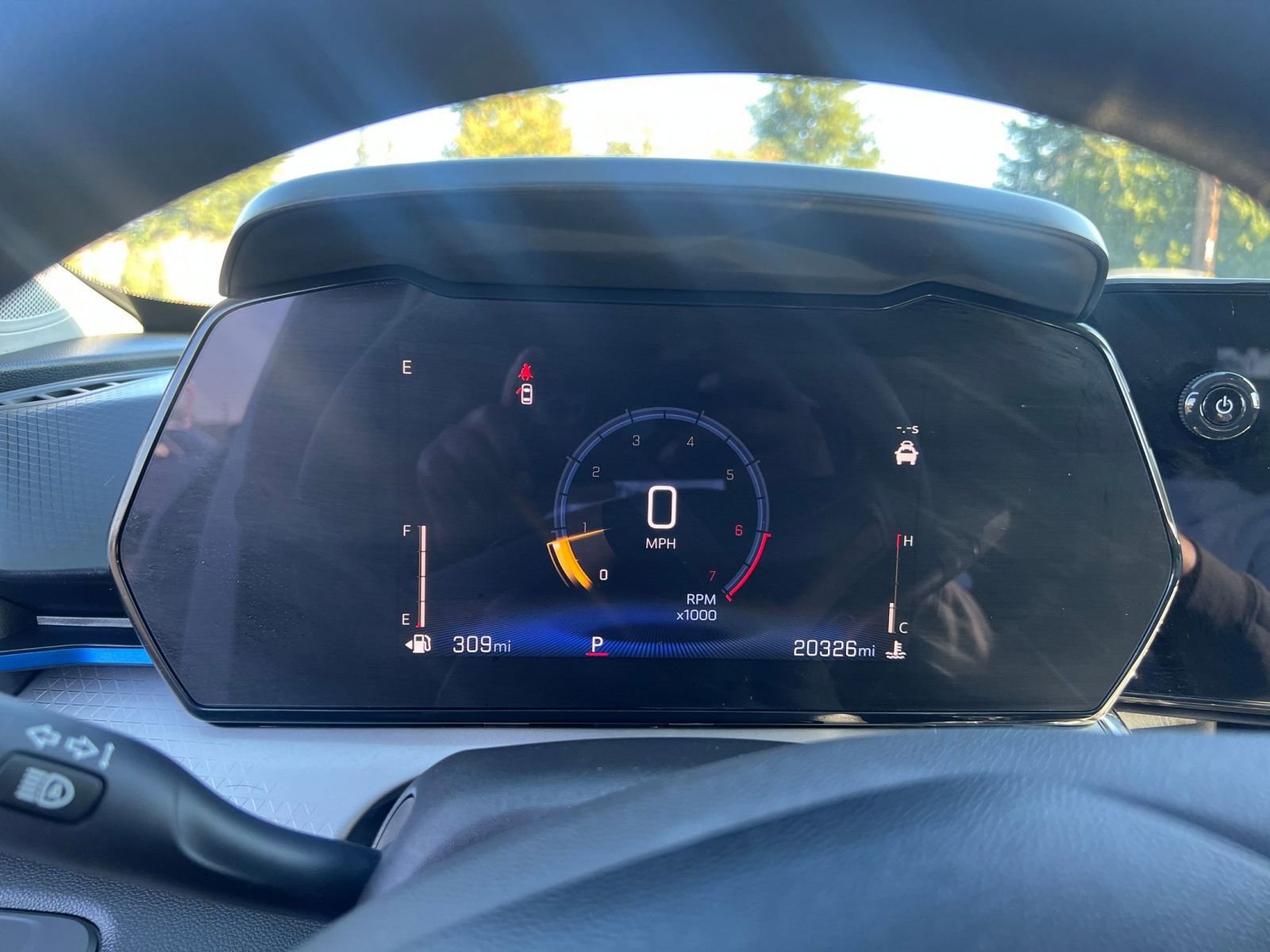 Used 2025 Chevrolet Trax LT image 40