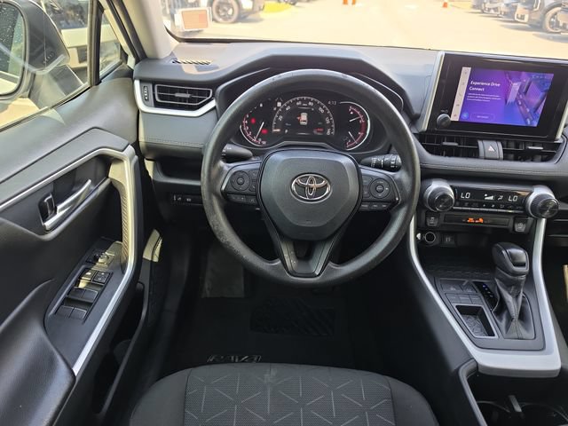 Used 2024 Toyota RAV4 XLE FWD image 10