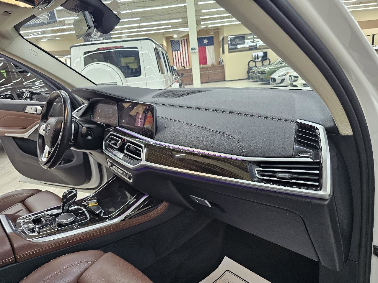 Used 2019 BMW X7 xDrive40i w/ Premium Package AWD/4WD image 23