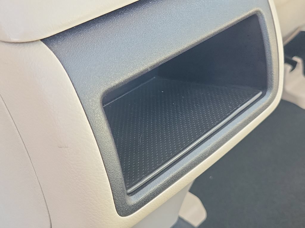 Used 2014 Toyota Camry LE FWD image 13