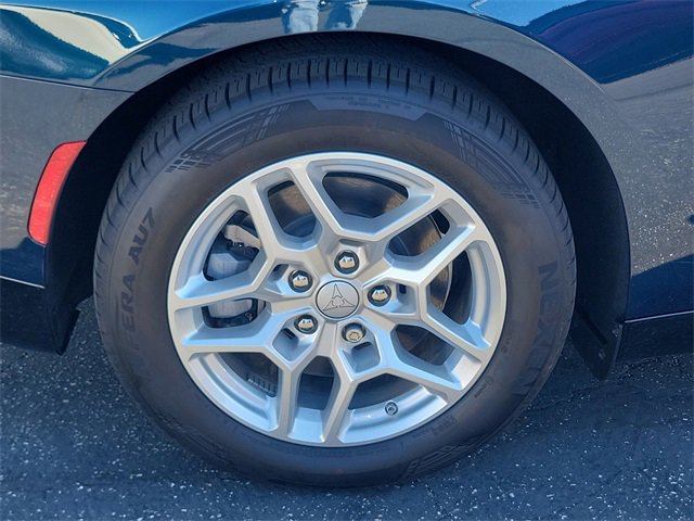 Used 2025 Dodge Charger R/T w/ Sun & Sound Package image 6