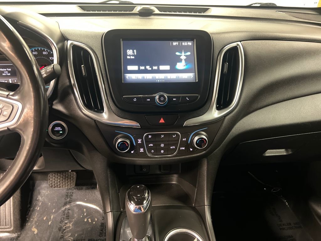 Certified 2018 Chevrolet Equinox LT AWD/4WD image 23