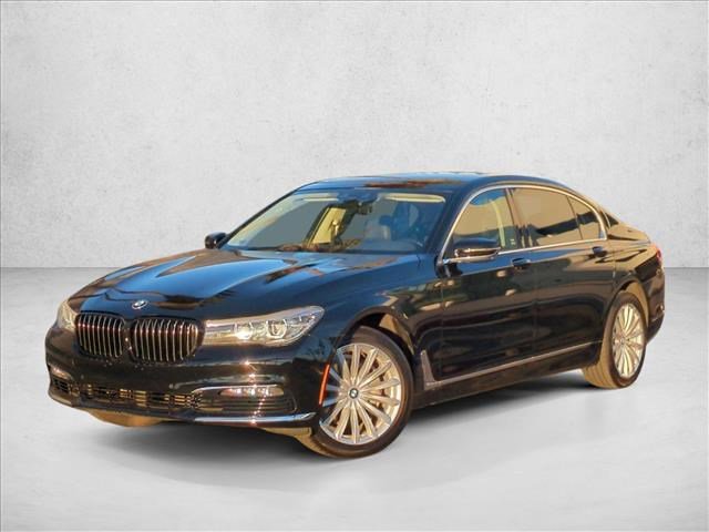 Used 2017 BMW 740i image 1