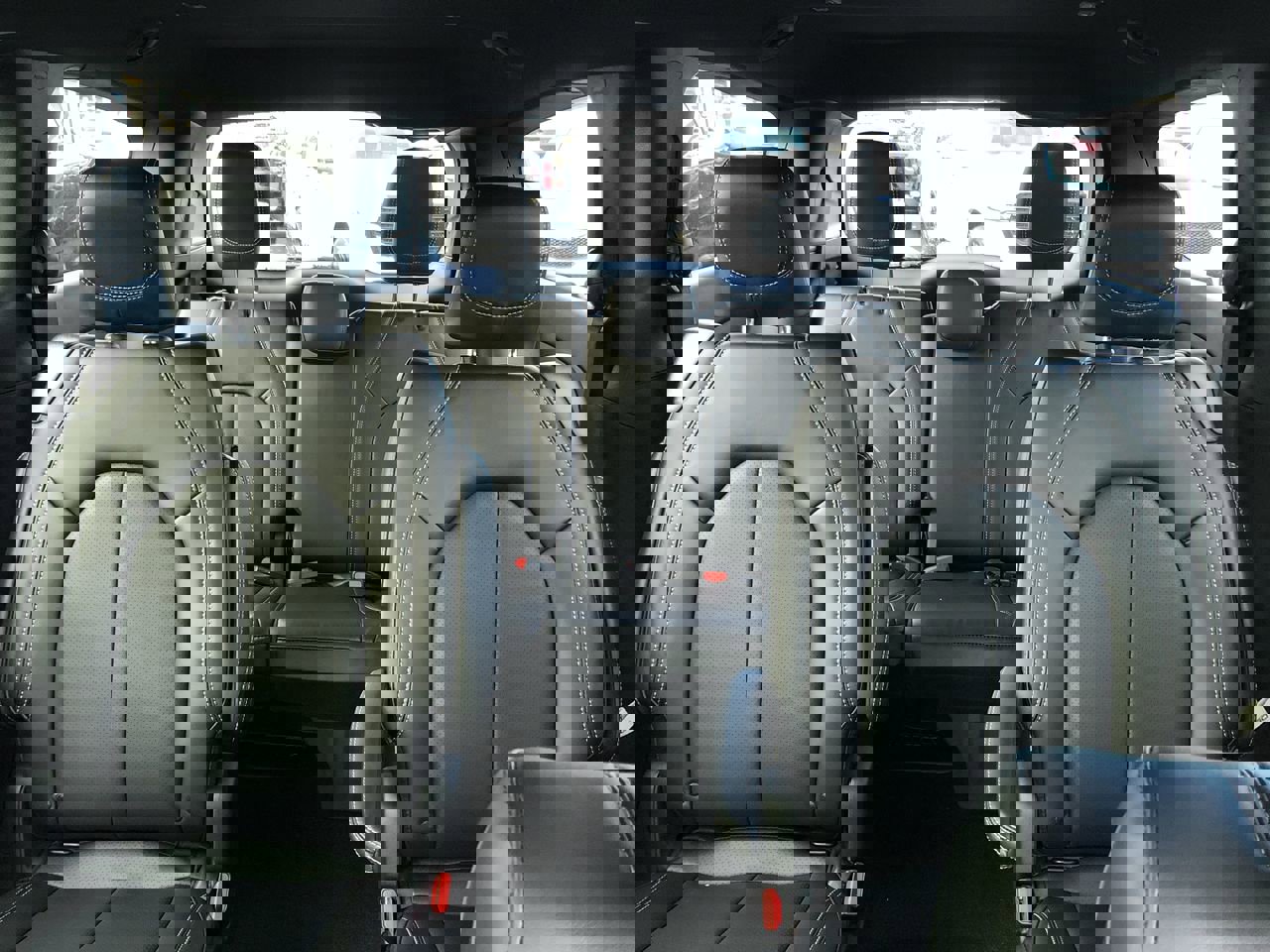 New 2026 Chrysler Pacifica Select w/ S Appearance Package image 21