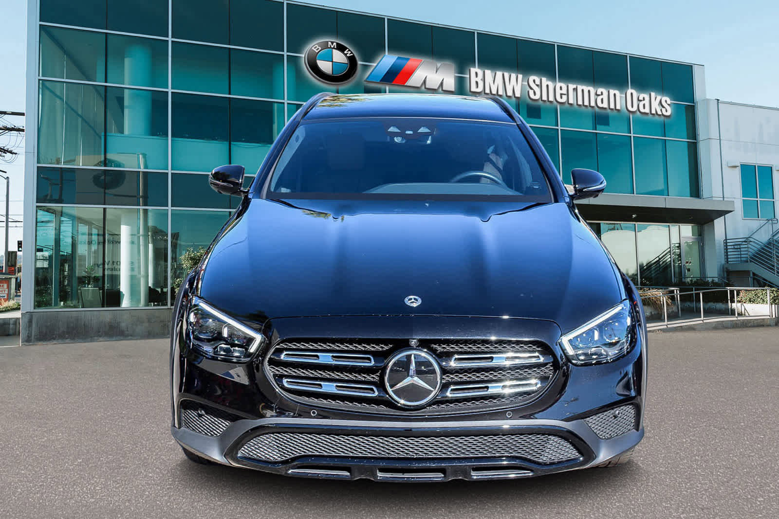 Used 2023 Mercedes-Benz E 450 4MATIC All-Terrain Wagon image 2