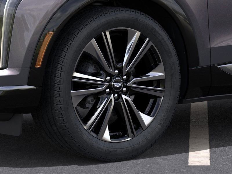 New 2026 Cadillac Optiq Luxury 2 image 11