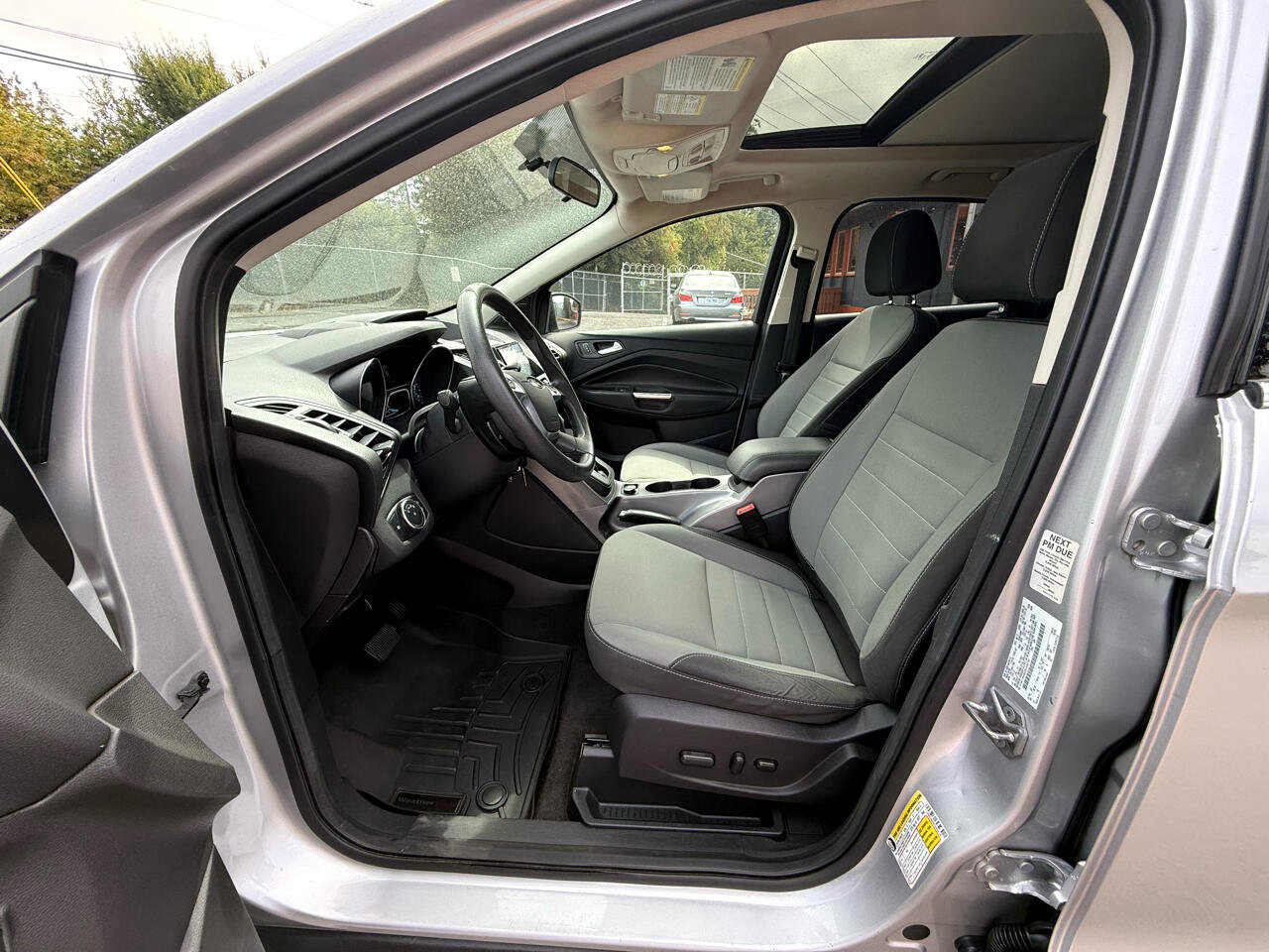 Used 2016 Ford Escape SE image 12
