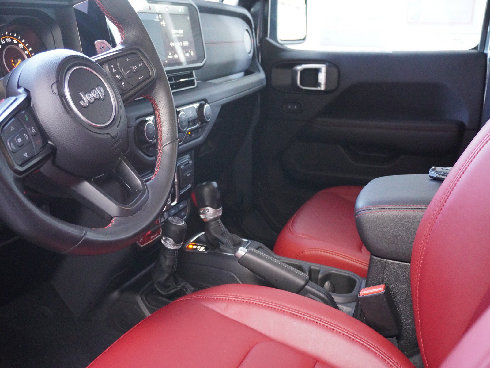 Used 2024 Jeep Wrangler Unlimited Rubicon 392 AWD/4WD image 22