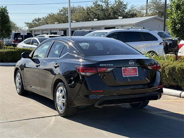 Used 2025 Nissan Sentra S image 5