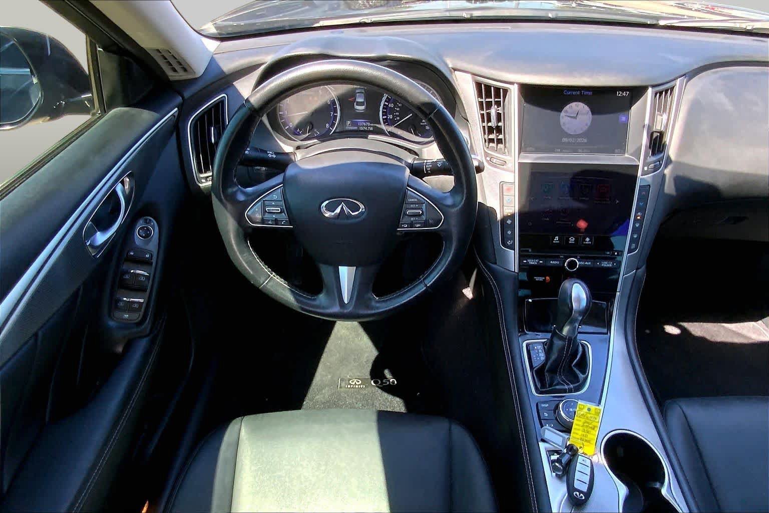 Used 2017 INFINITI Q50 2.0t RWD image 6