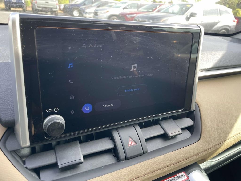 Used 2025 Toyota RAV4 XLE w/ Convenience Package image 40