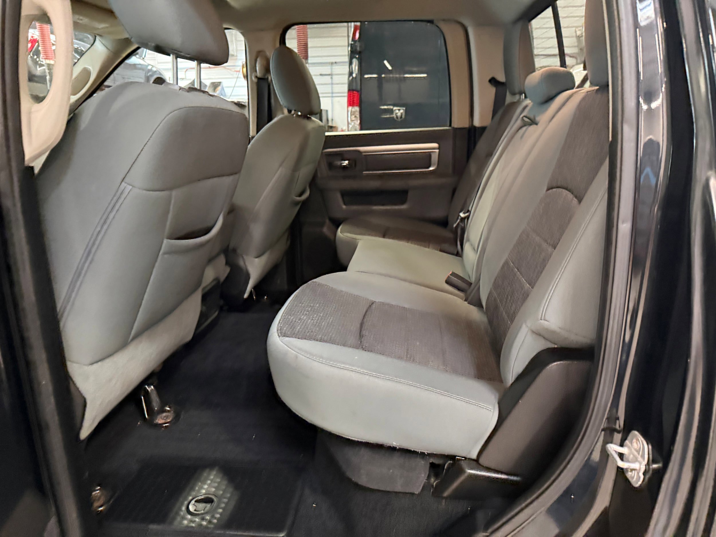Used 2013 RAM 2500 Outdoorsman AWD/4WD image 35