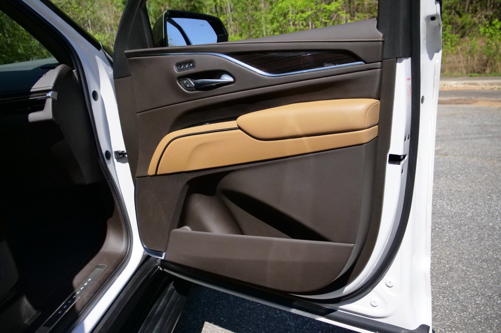 Used 2021 Cadillac Escalade Sport w/ Driver Assist Tech Package image 46