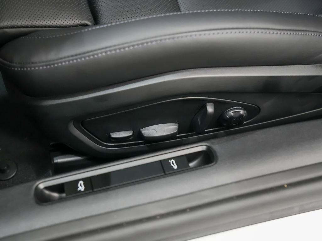 New 2026 Porsche 911 Carrera image 21