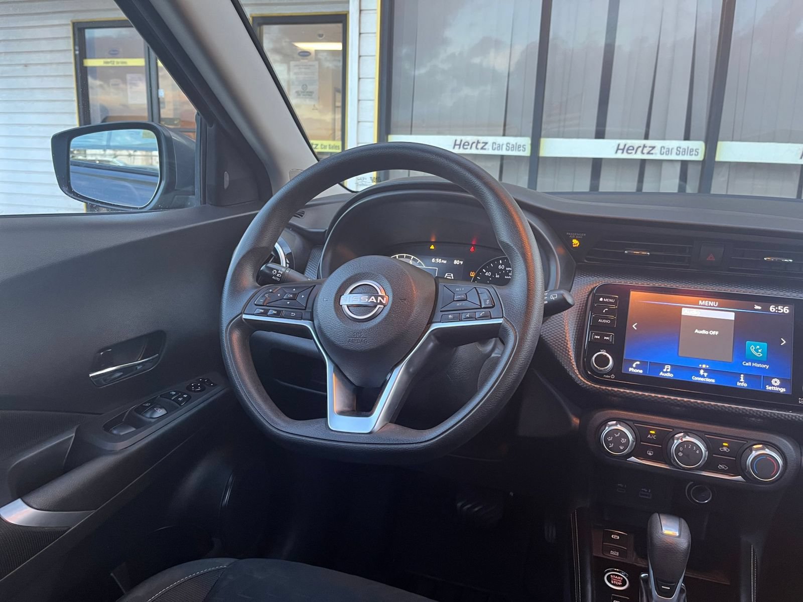 Used 2024 Nissan Kicks SV FWD image 30