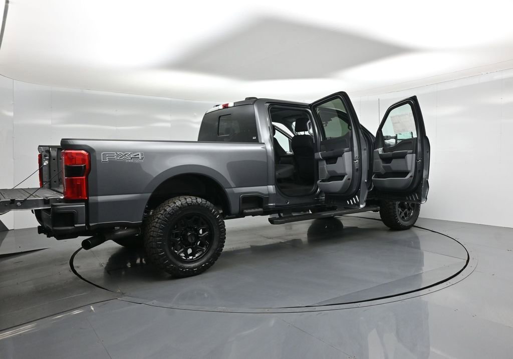 New 2026 Ford F250 XLT w/ XLT Premium Package image 5