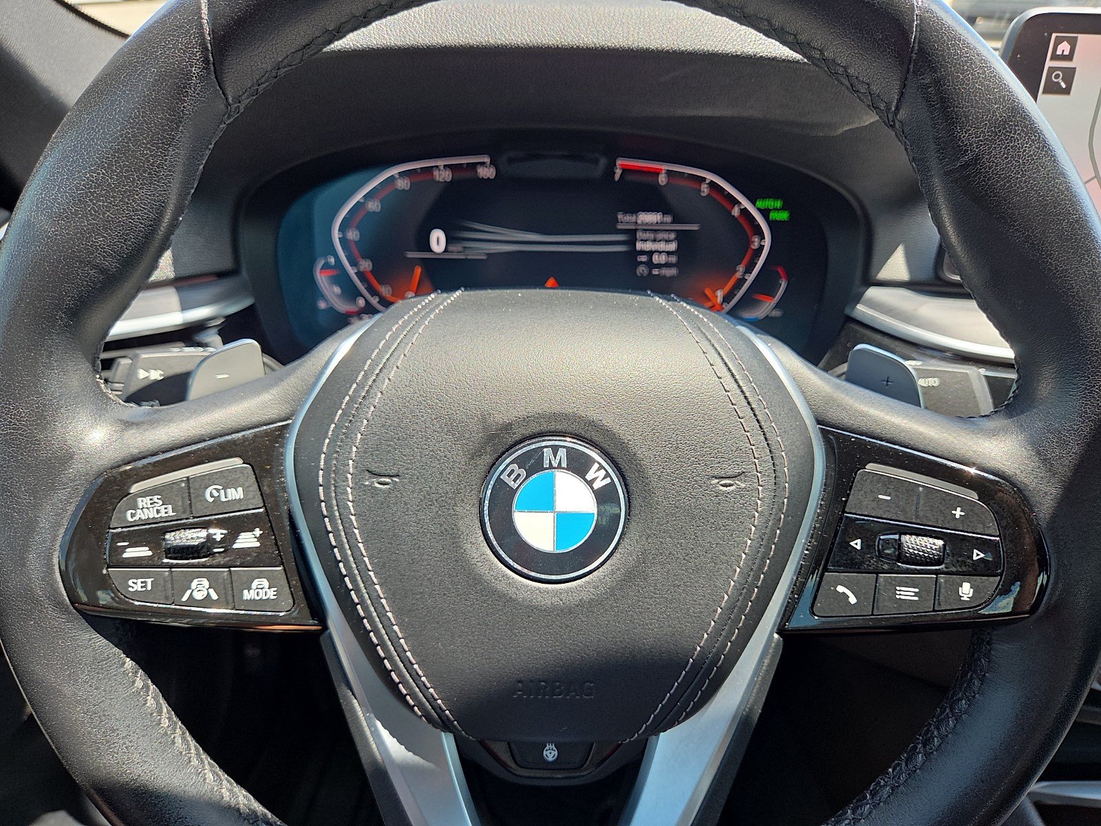 Used 2023 BMW 530i xDrive AWD/4WD image 24