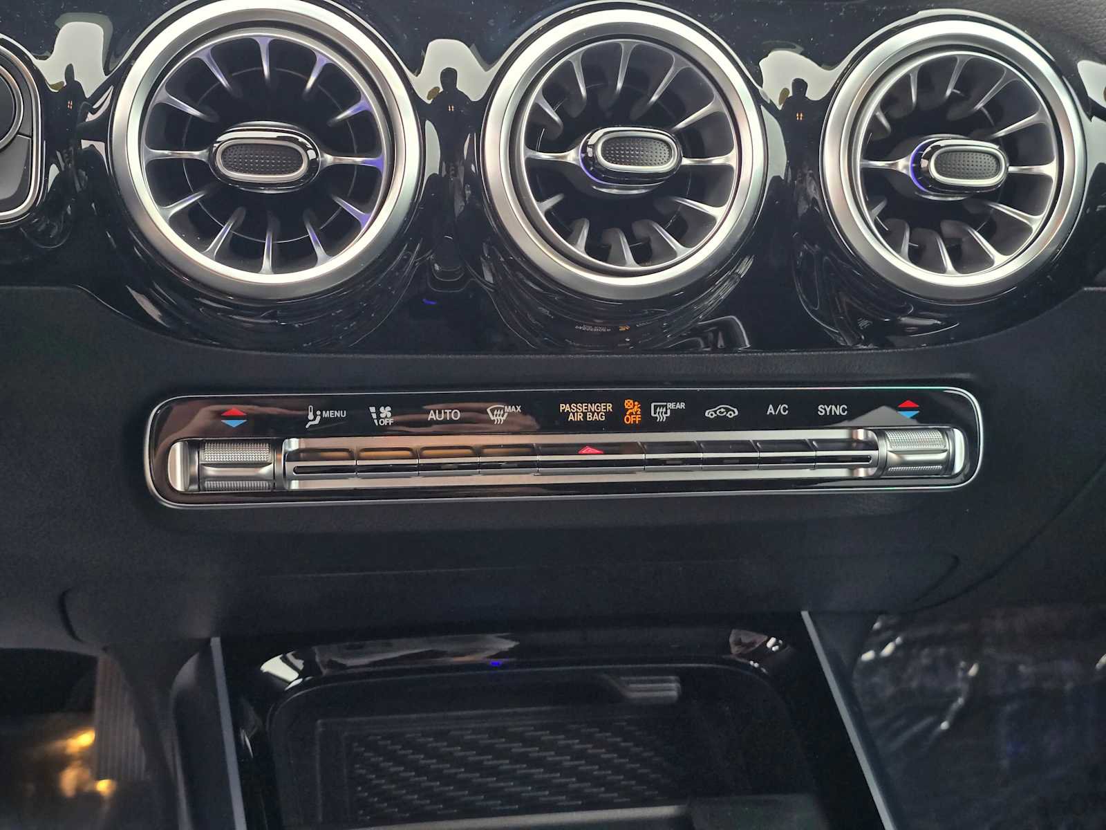 Used 2025 Mercedes-Benz GLA 250 image 30