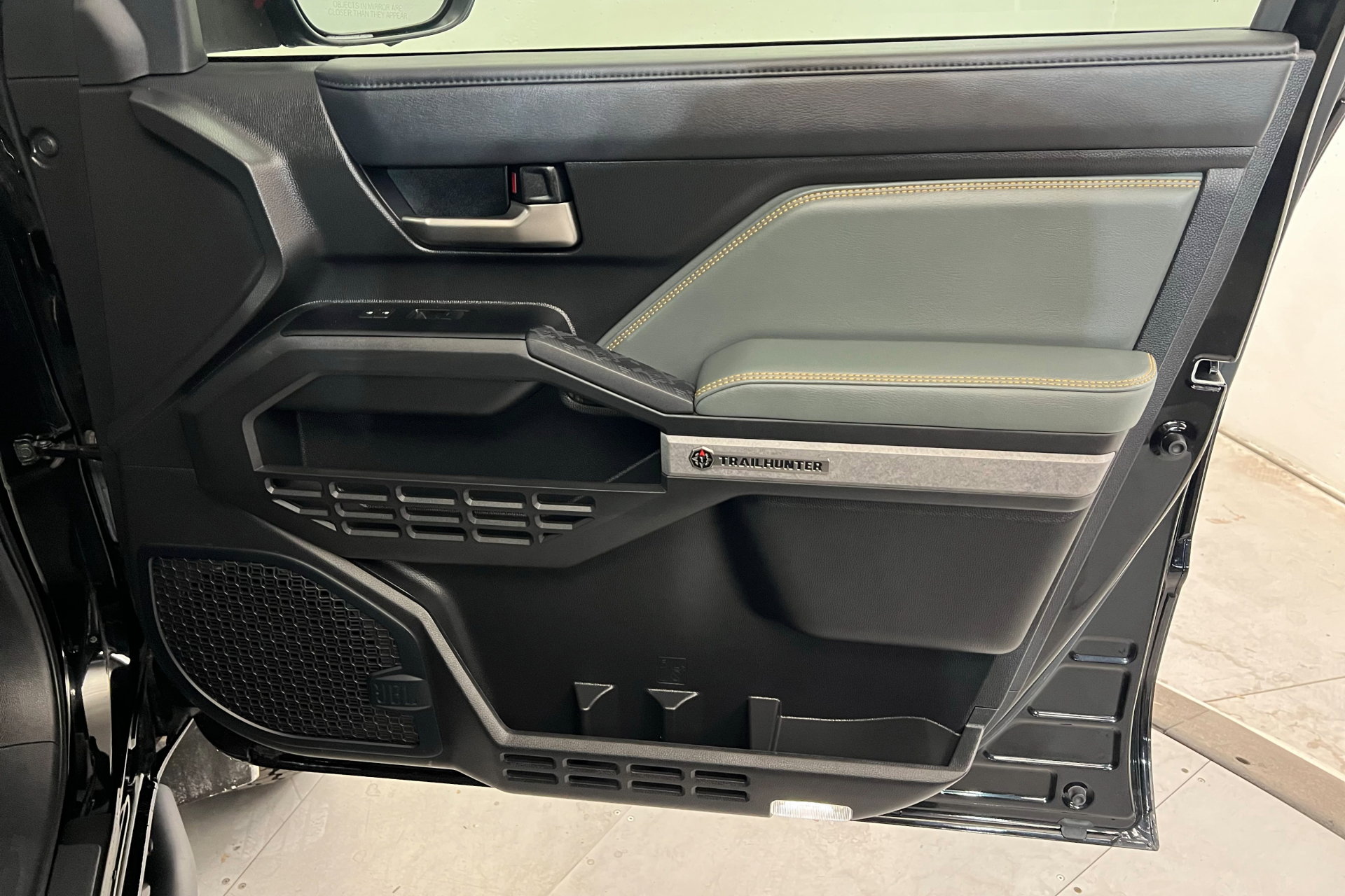 Used 2024 Toyota Tacoma Trailhunter Hybrid image 23