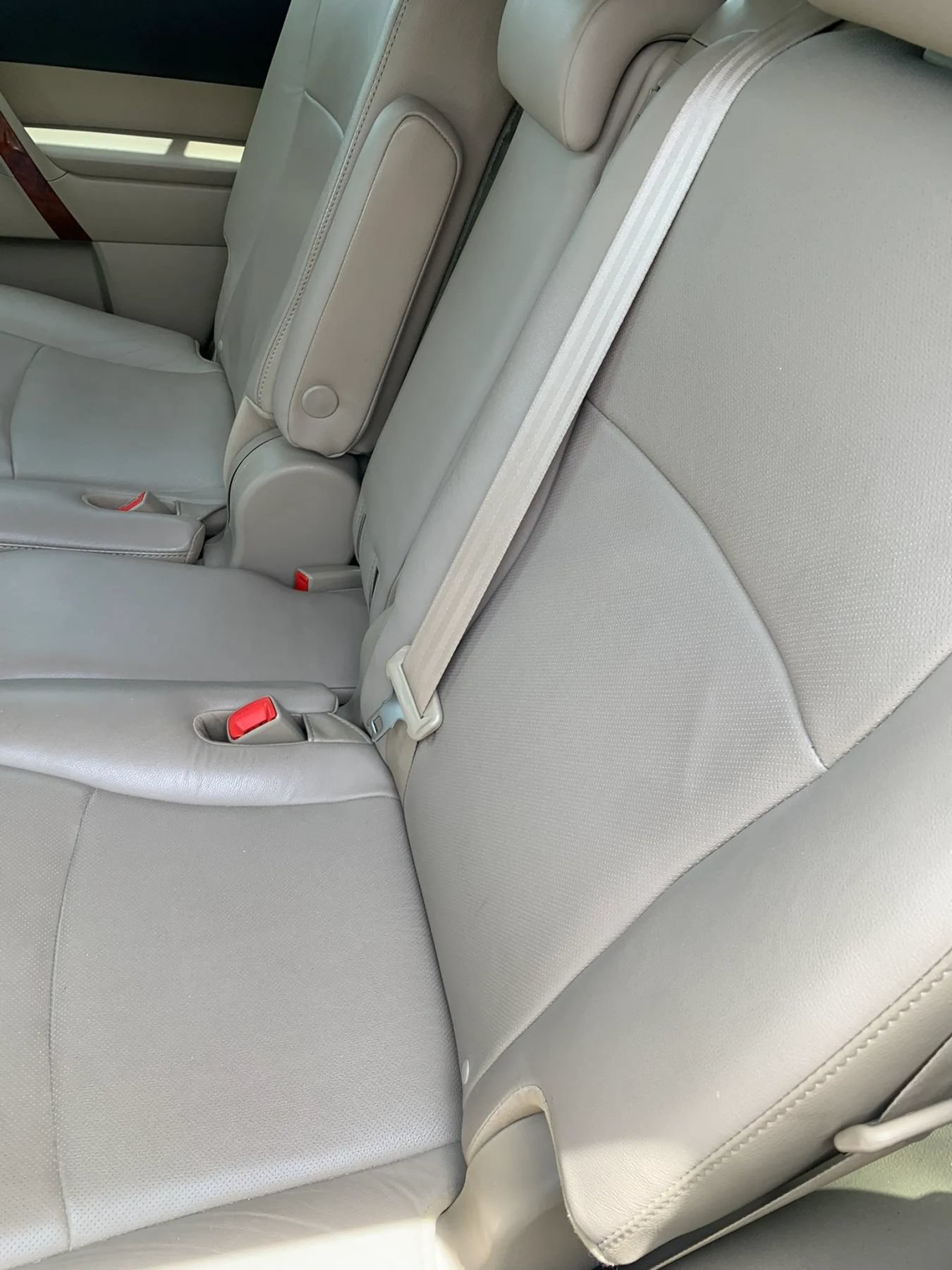 Used 2011 Toyota Highlander Limited FWD image 21