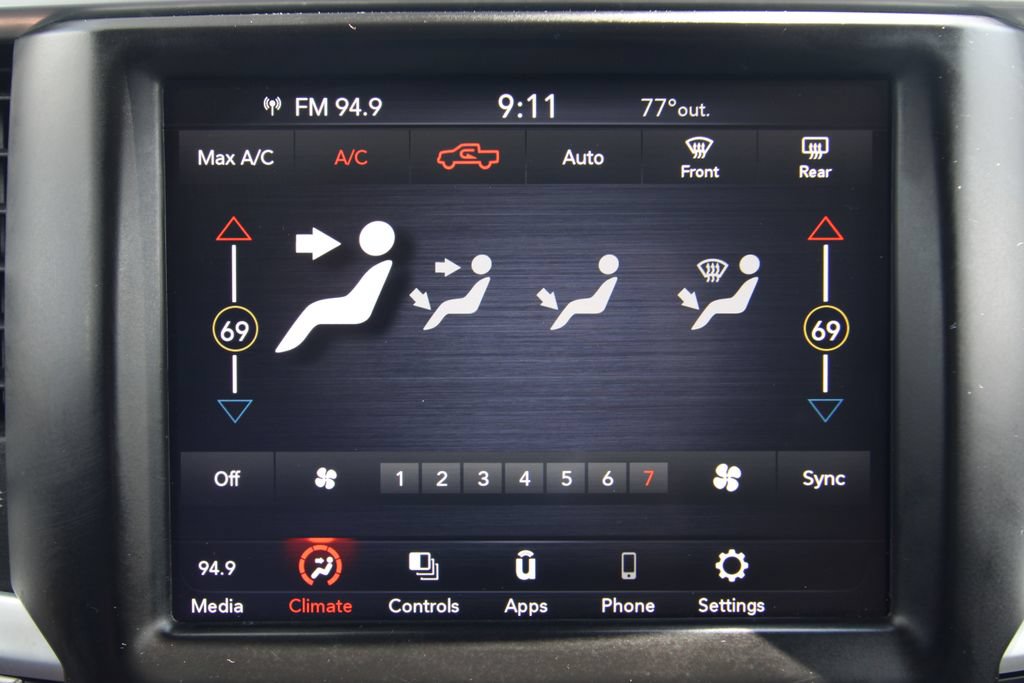 Used 2019 RAM 1500 Warlock AWD/4WD image 30