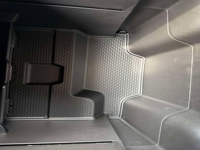 New 2026 RAM 1500 4x4 Crew Cab image 27