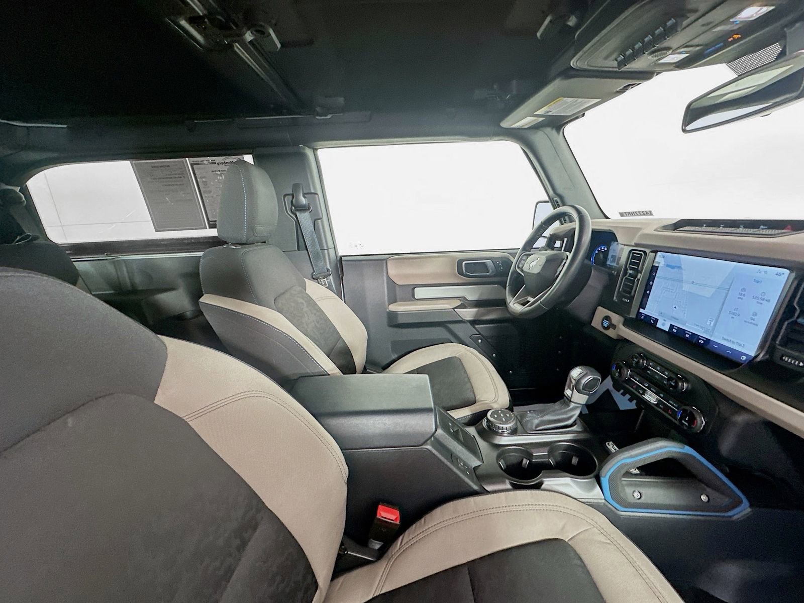 Used 2022 Ford Bronco Wildtrak AWD/4WD image 28