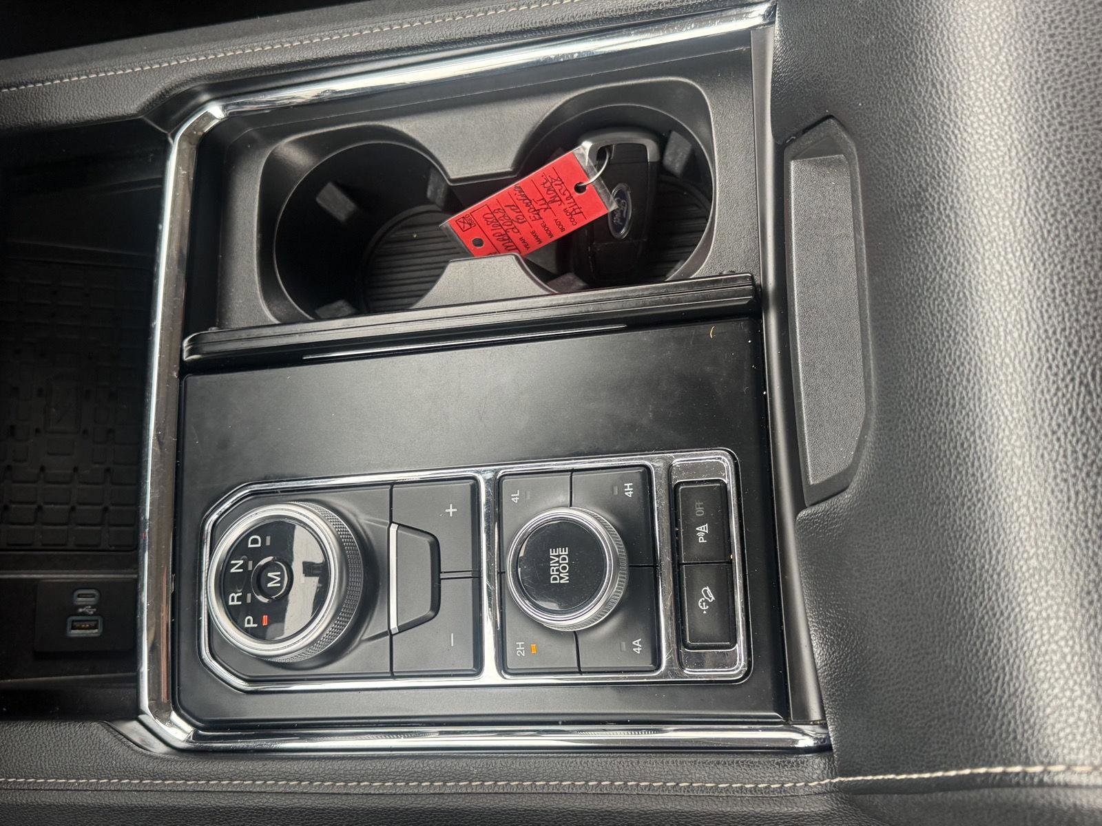 Used 2022 Ford Expedition Max XLT image 22