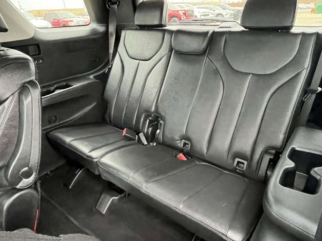Used 2022 Hyundai Palisade SEL w/ Premium Package image 12