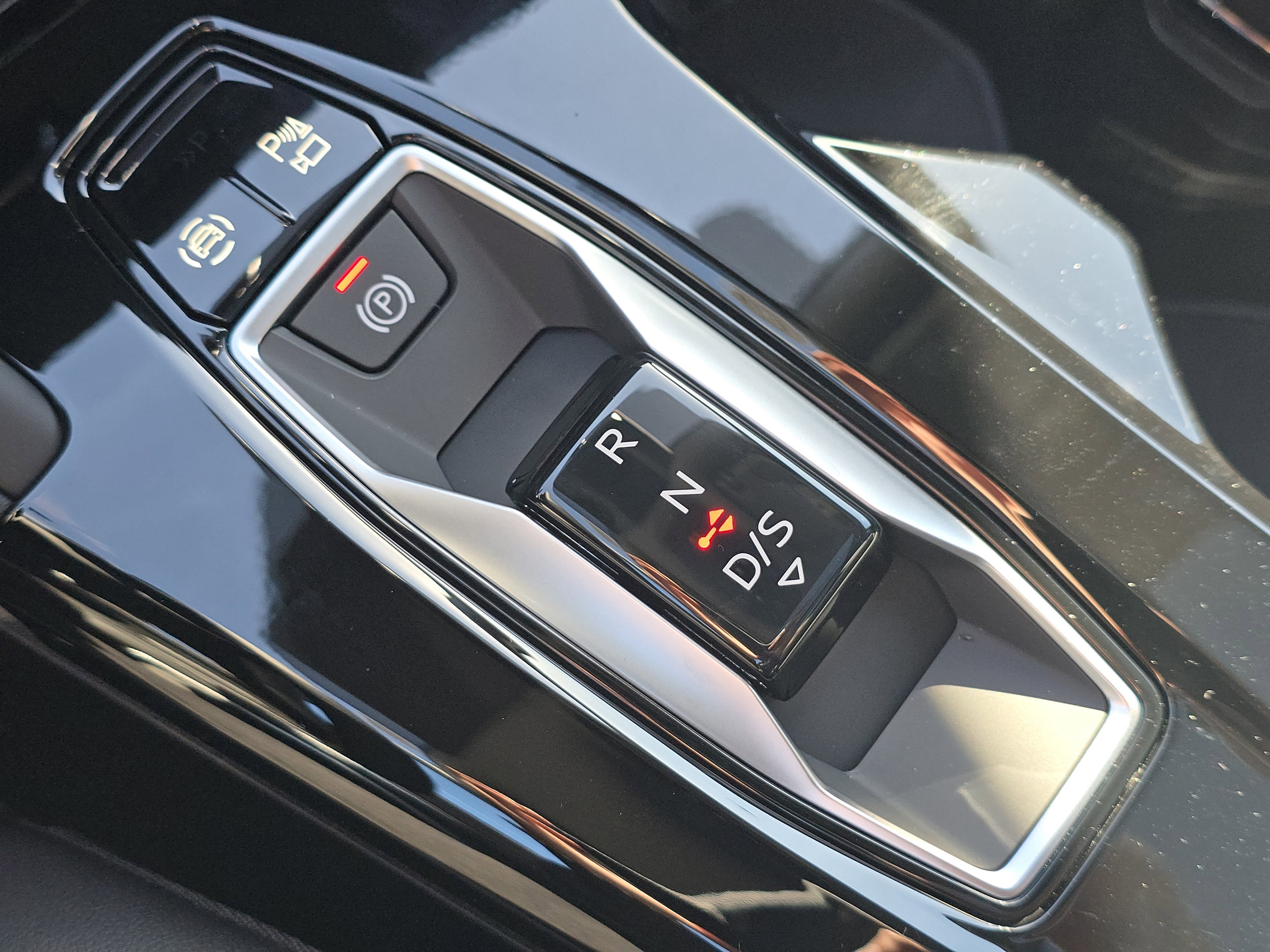 New 2025 Audi Q5 Premium Plus image 27