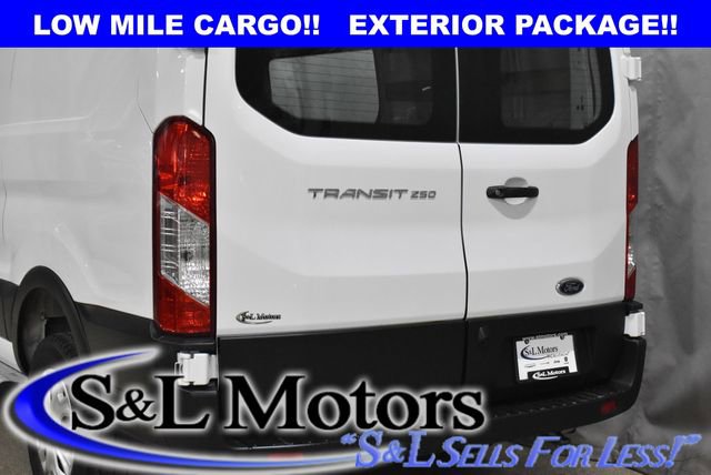 Used 2024 Ford Transit 250 Low Roof w/ Exterior Upgrade Package image 11