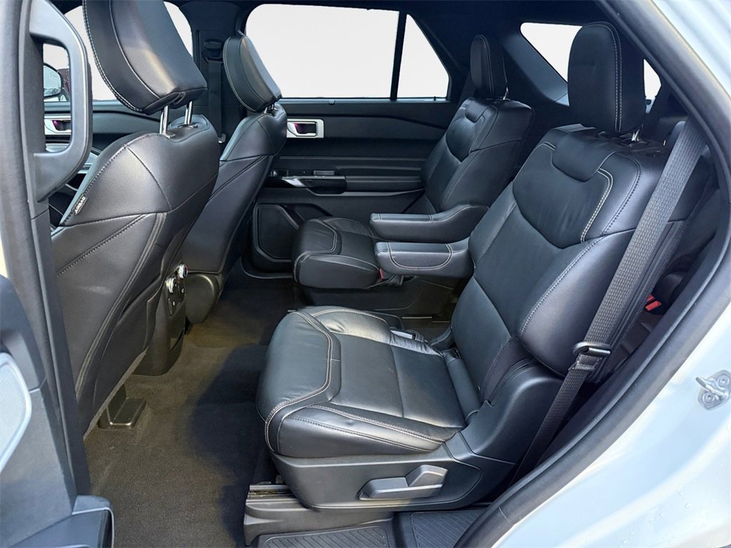 Used 2021 Ford Explorer ST w/ Equipment Group 401A image 24