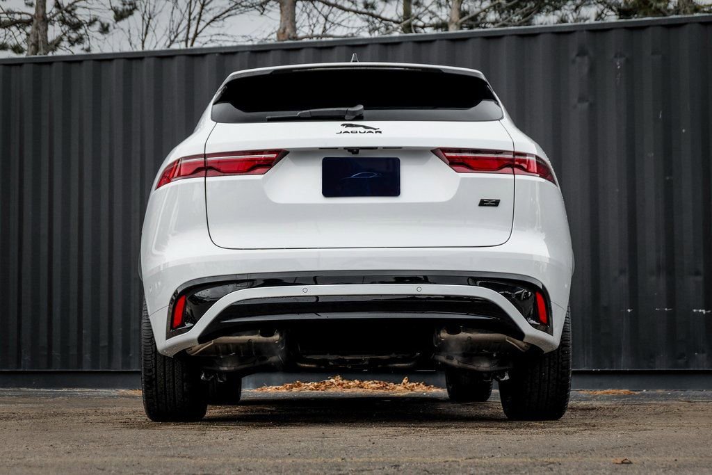 New 2026 Jaguar F-PACE R-Dynamic S image 7