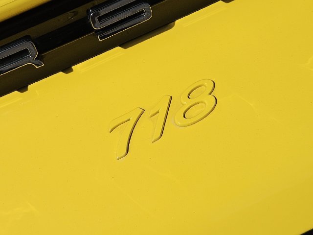 Used 2017 Porsche 718 Cayman S RWD image 14