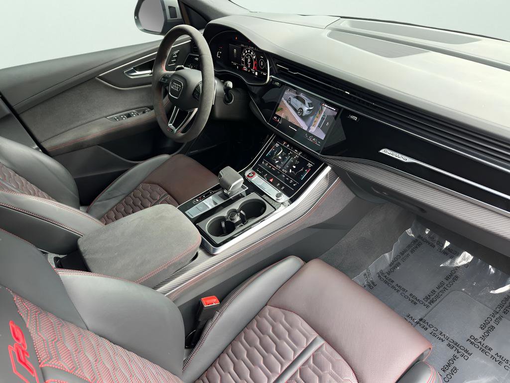 Certified 2025 Audi RS Q8 performance image 24