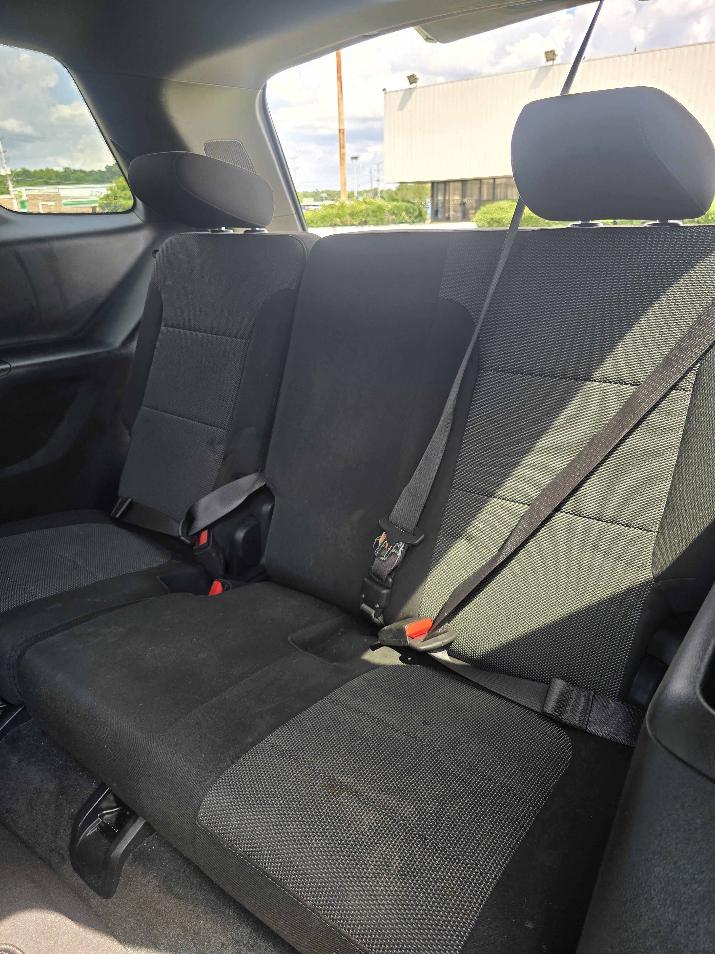 Used 2023 Chevrolet Traverse LT FWD image 18
