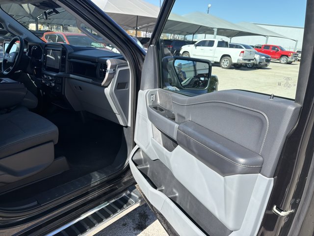 Used 2025 Ford F150 XLT w/ Equipment Group 301A Standard RWD image 22
