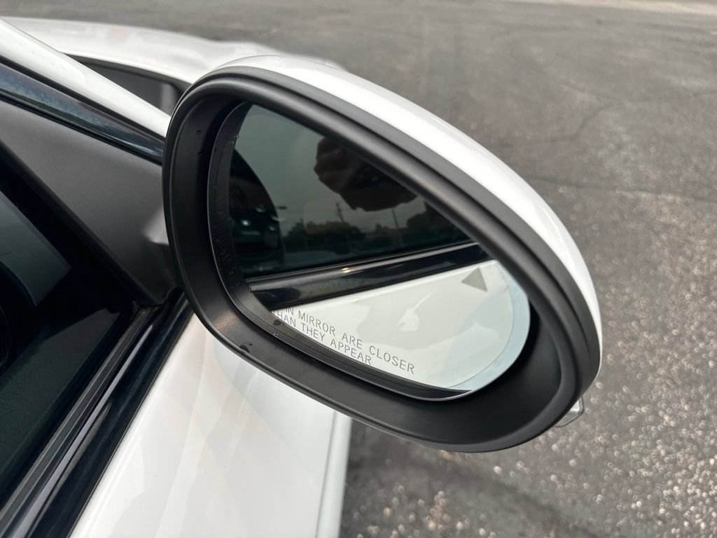 Used 2019 Alfa Romeo Giulia AWD image 20