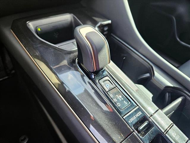 Used 2025 Toyota Crown Signia image 14